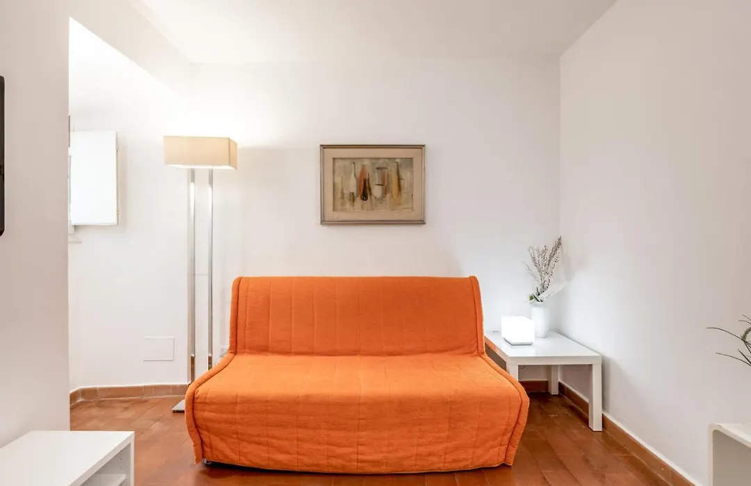 Guesthost - Torre Dei Giudi Apartments-1
